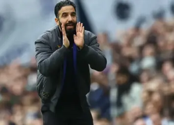 Man United’s Problems Remain Hard to Define